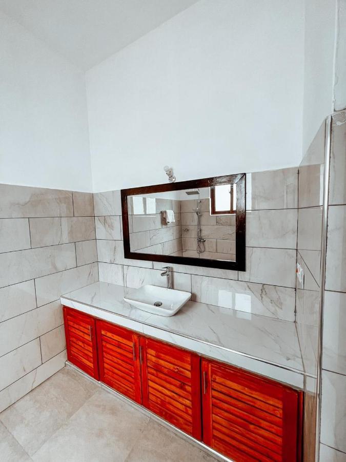 Met Beach Resort Malindi Bagian luar foto