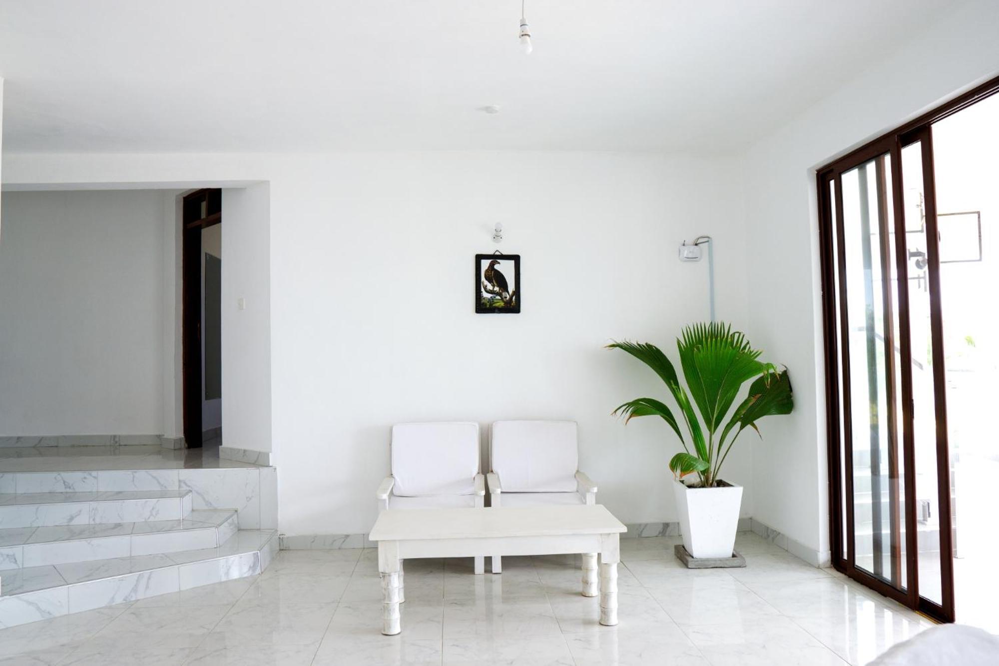 Met Beach Resort Malindi Bagian luar foto